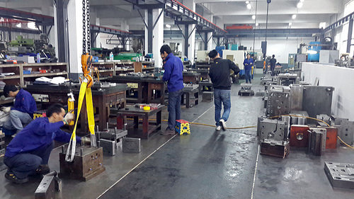 china injection mould