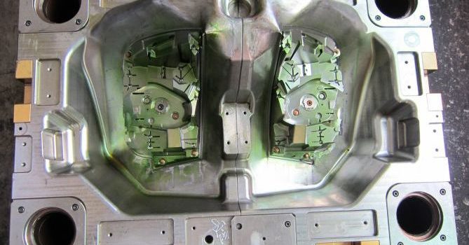 injection mold gate design